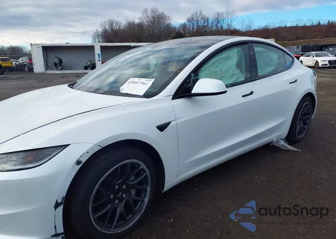 2024 Tesla Model 3 Long Range Dual Motor All-Wheel Drive/Rear-Wheel Drive from USA, damaged, VIN 5YJ3E1EA0RF741561